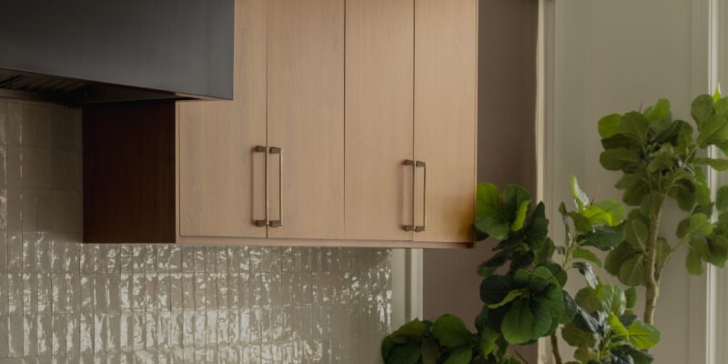 Utah kitchen design featuring thoughtful details, quality materials, and refined finishes.